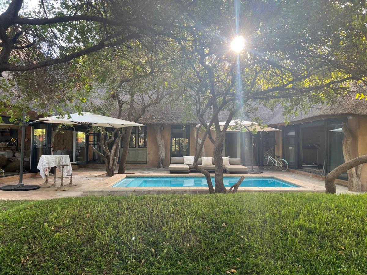 Simba Safaris African Pride Exotic Lodge Lephalale Екстериор снимка