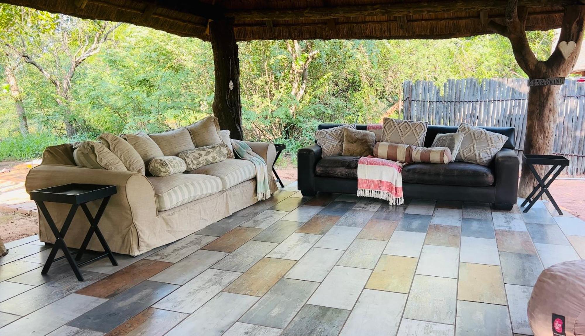 Simba Safaris African Pride Exotic Lodge Lephalale Екстериор снимка