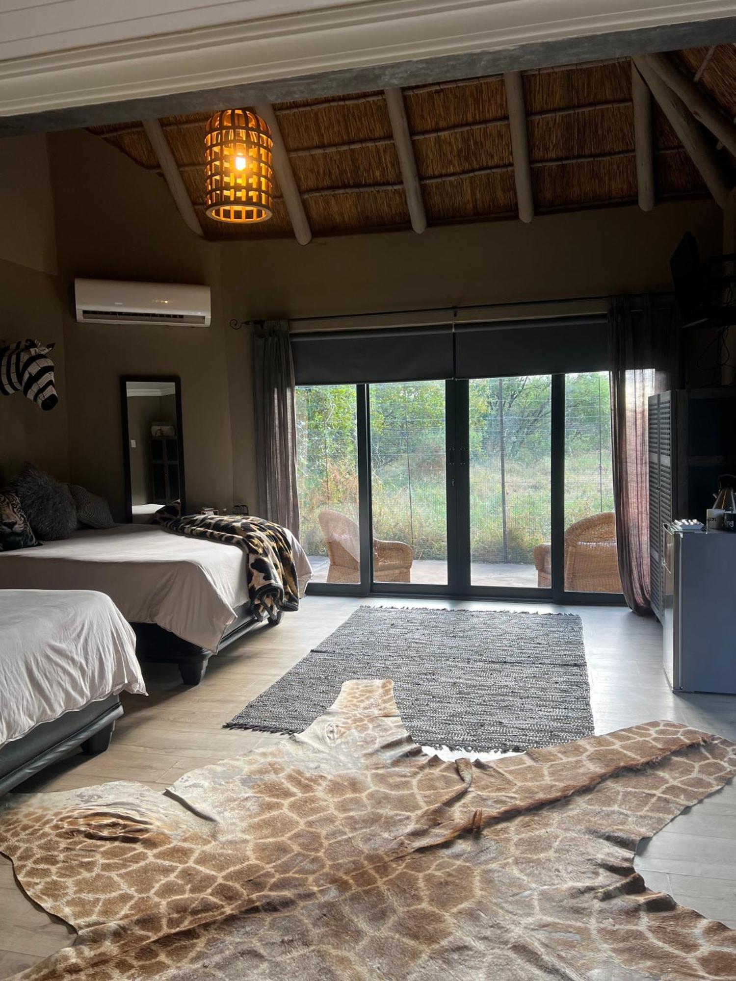 Simba Safaris African Pride Exotic Lodge Lephalale Екстериор снимка
