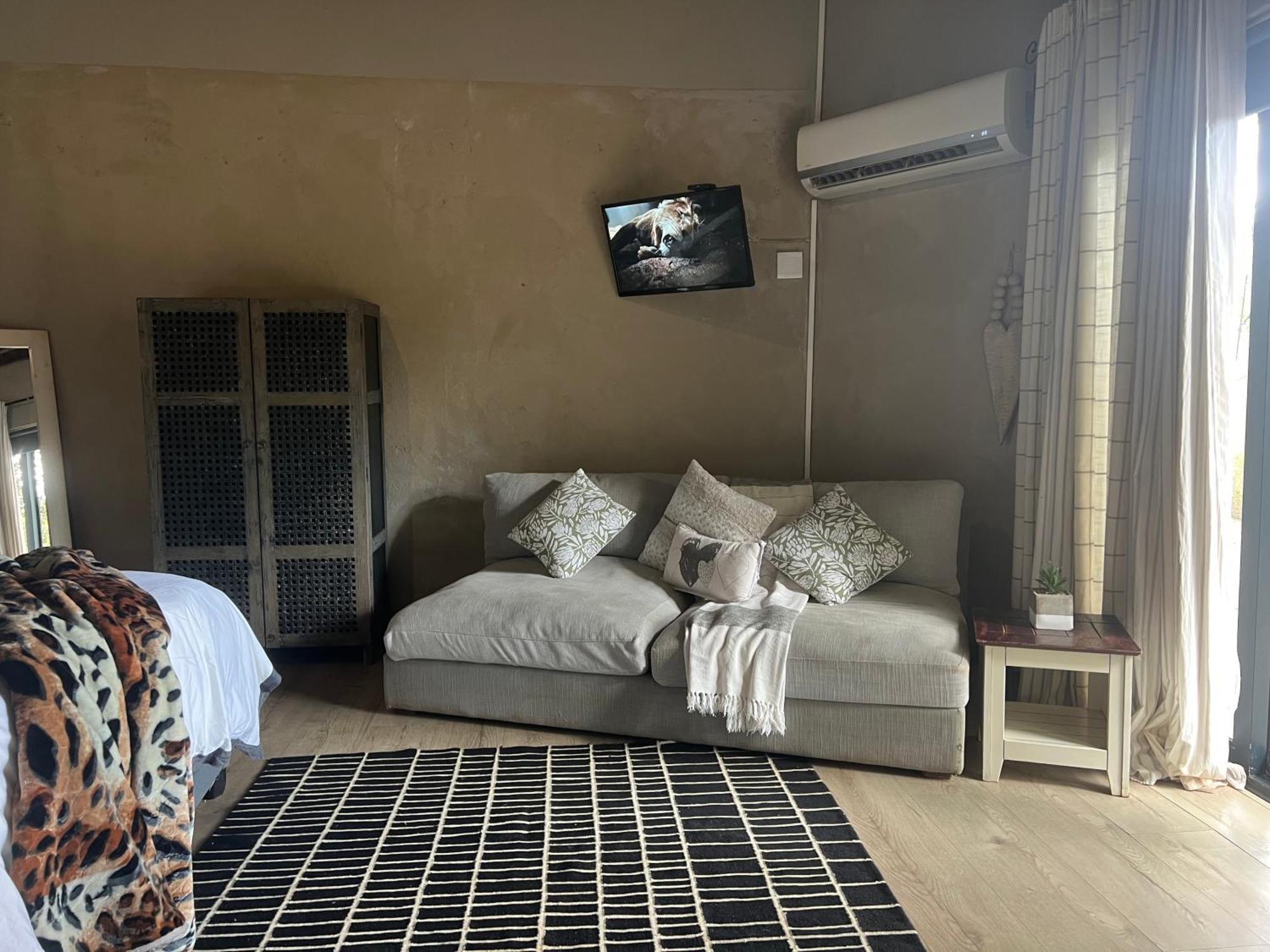 Simba Safaris African Pride Exotic Lodge Lephalale Екстериор снимка